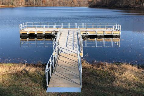 Floating Fishing Docks .